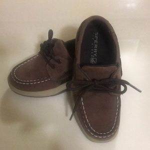 Boys suede Sperry top-spiders size 13 M